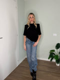 T-shirt basic nera con spalline